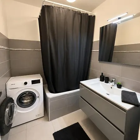 Lorotel - Frontiere - Aeroport * Saint-Louis (Haut-Rhin)