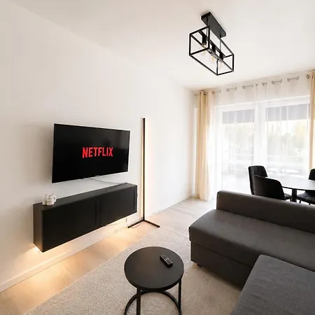 Lorotel - Frontiere - Aeroport Appartement